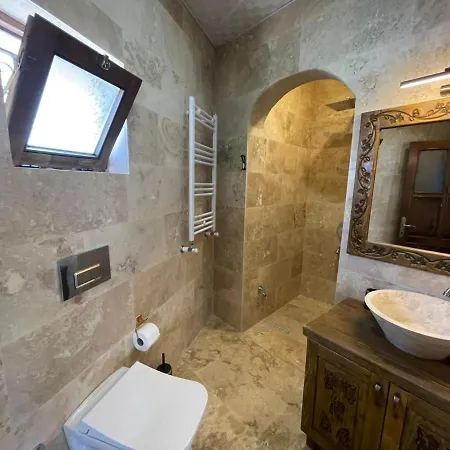 فندق Bella Vista Stone House 3*