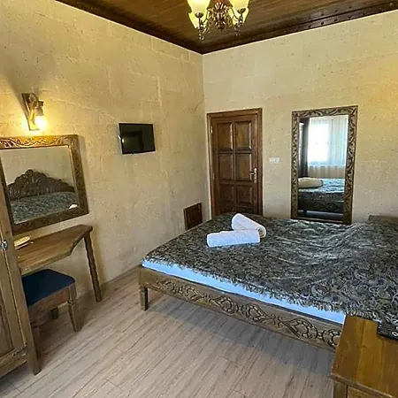 Bella Vista Stone House 3*