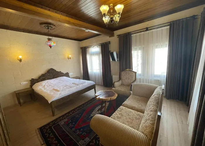 Bella Vista Stone House Hotel 3*