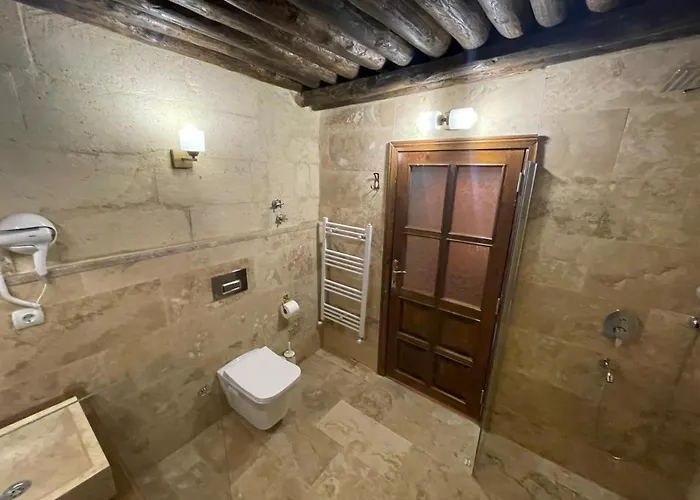 Bella Vista Stone House Hotel