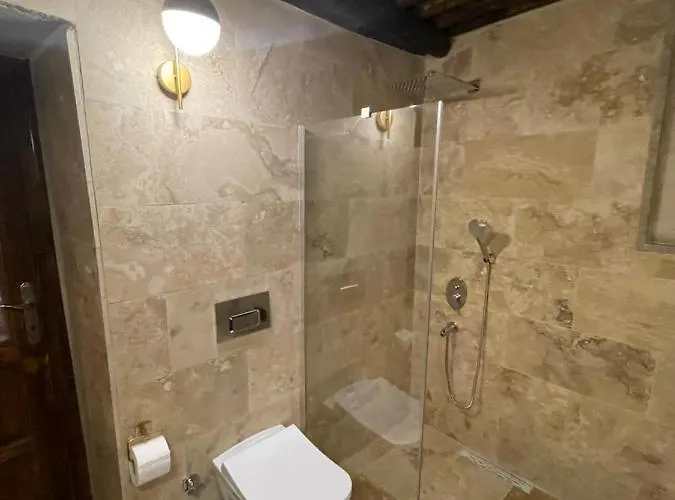 Bella Vista Stone House Hotel 3*